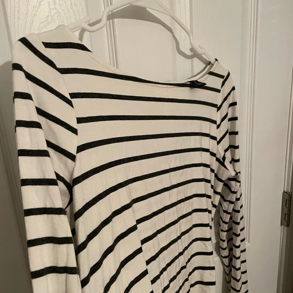 High quality maternity long sleeve top 🥰